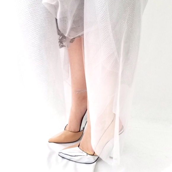 United Nude Shoes - United Nude ULTRA nude silver heels sz 37 7